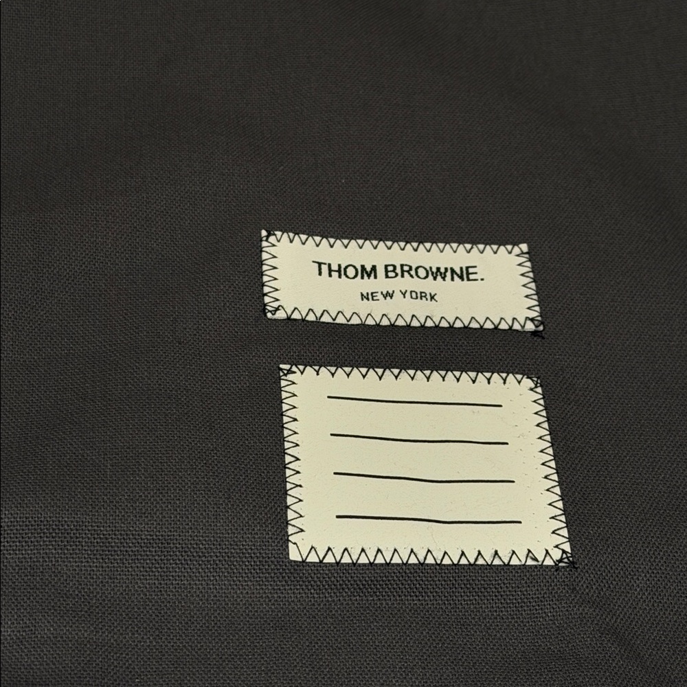 New Authentic Thom Browne Garment Bag Unisex - Picture 3 of 6